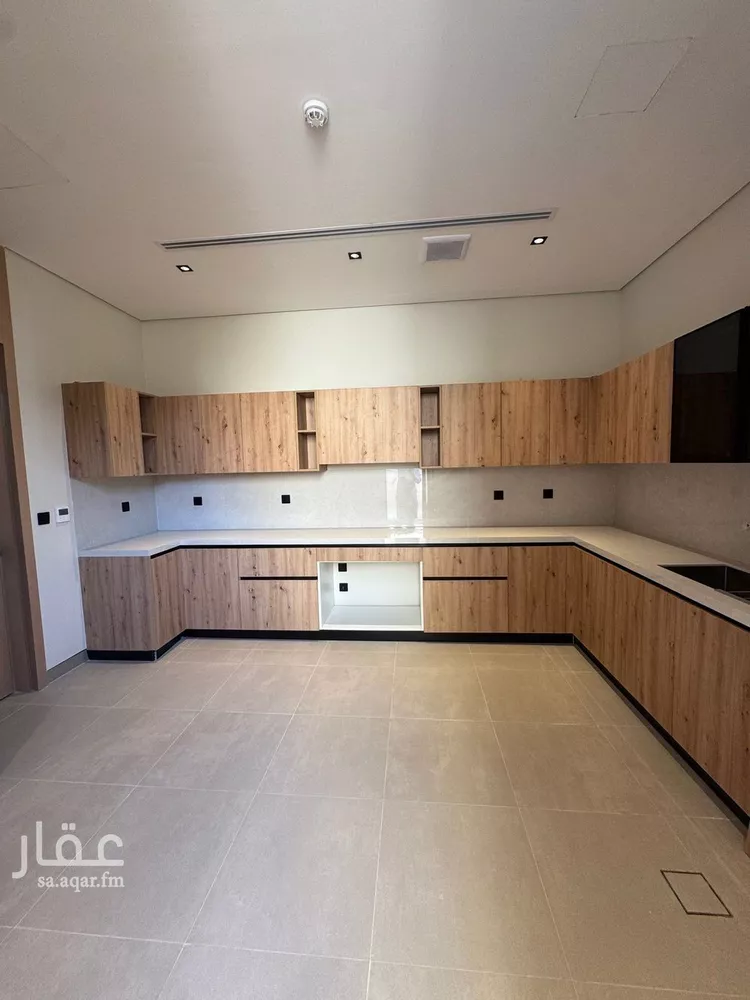 فيلا للإيجار في شارع رقم 1114, حي سدرة, مدينة الرياض, منطقة الرياض 8
