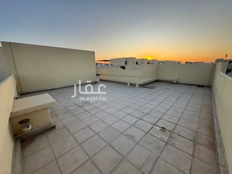 فيلا للبيع في شارع رقم 1070, حي سدرة, مدينة الرياض, منطقة الرياض 24