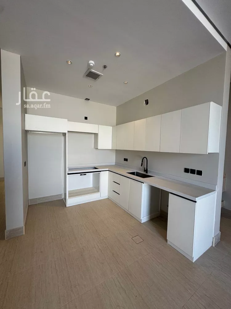 شقة للإيجار في شارع عبدالخالق الهاشمي, حي الروضة, مدينة الرياض, منطقة الرياض صورة 3