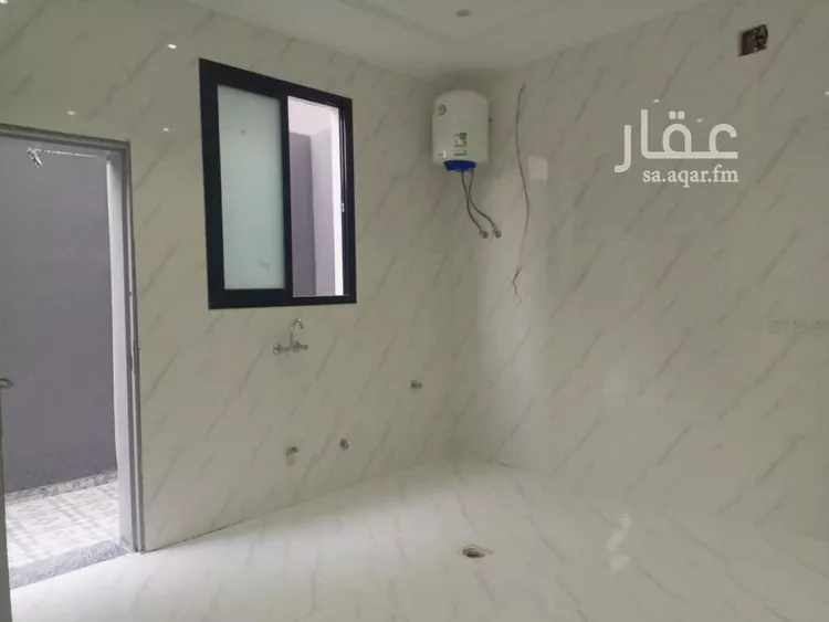 فيلا للبيع في شارع عفيفة بنت أحمد, حي الرمال, مدينة الرياض, منطقة الرياض صورة 4