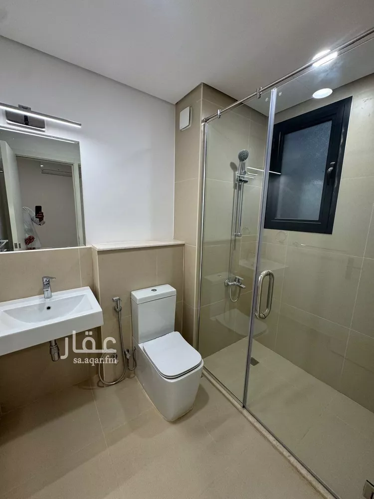فيلا للبيع في شارع رقم 1070, حي سدرة, مدينة الرياض, منطقة الرياض 20