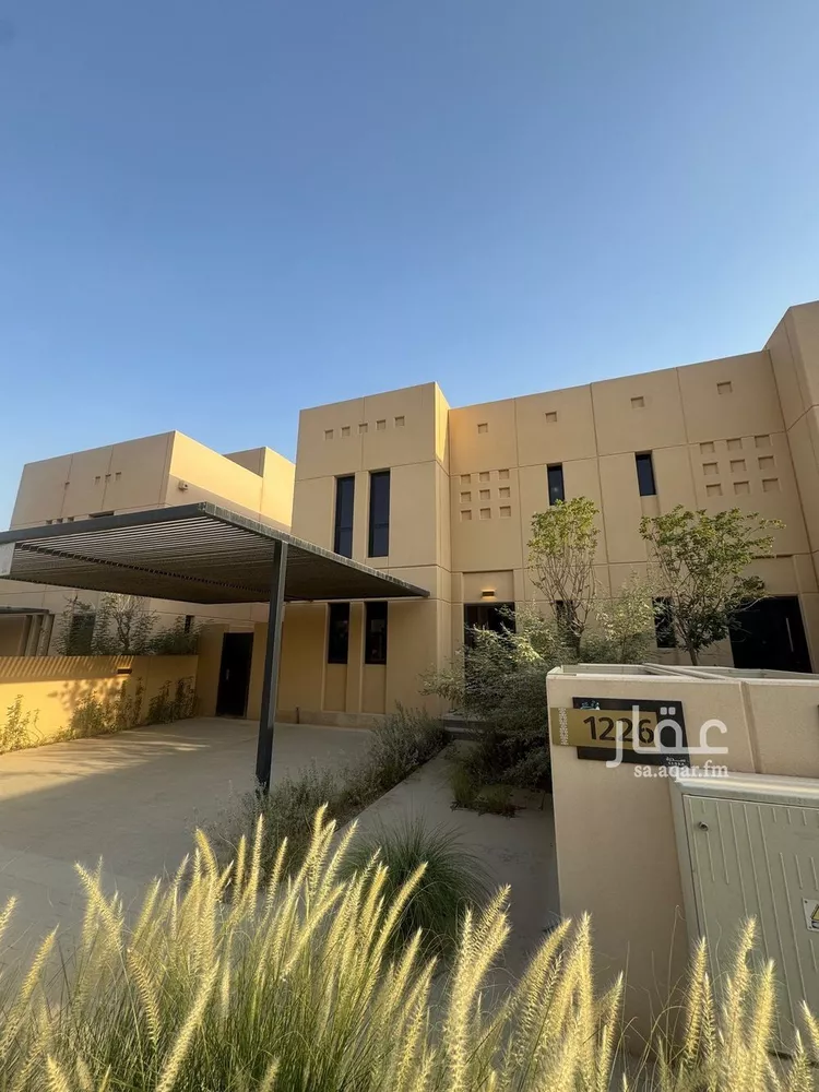 فيلا للإيجار في شارع رقم 1072, حي سدرة, مدينة الرياض, منطقة الرياض