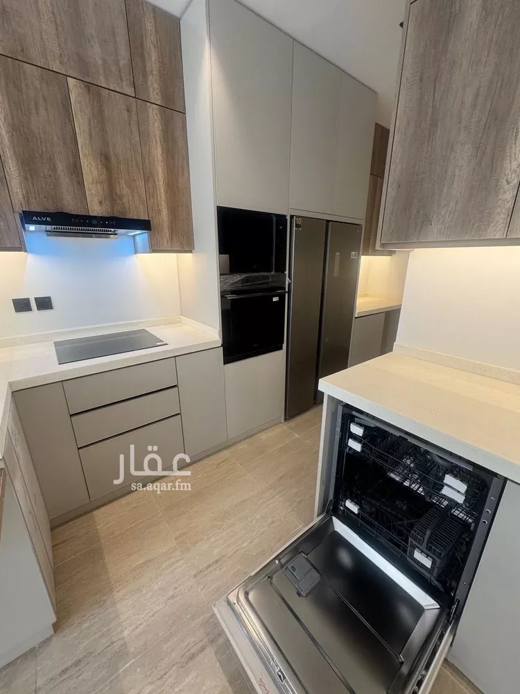 شقة للإيجار في شارع الامير مقرن بن عبدالعزيز, حي مغرزات, مدينة الرياض, منطقة الرياض صورة 2