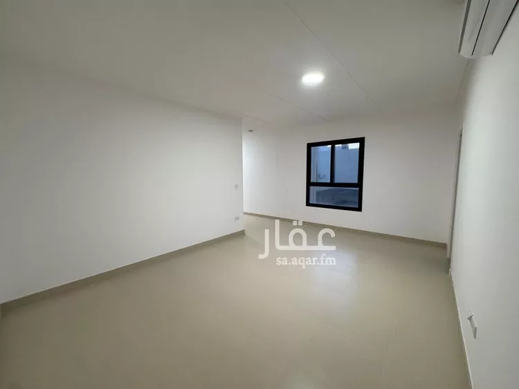 فيلا للبيع في شارع رقم 1070, حي سدرة, مدينة الرياض, منطقة الرياض 18