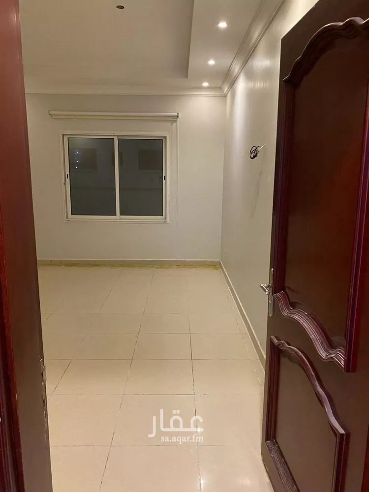 شقة للإيجار في شارع فضالة بن عبيد, حي الشاطئ الشرقي, مدينة الدمام, المنطقة الشرقية صورة 3