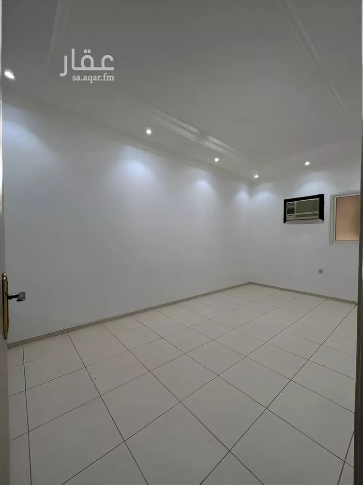 شقة للإيجار في شارع رؤية بن العجاج, حي الوزارات, مدينة الرياض, منطقة الرياض 7