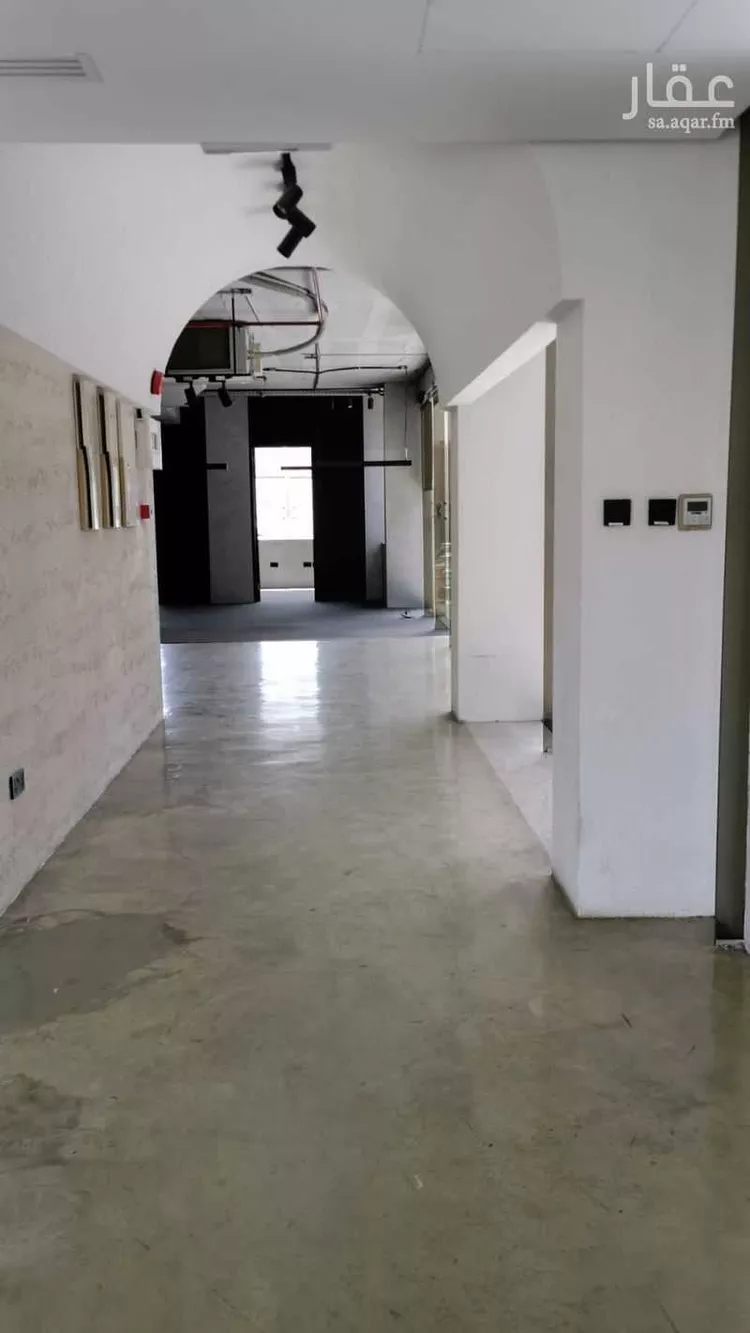 مكتب تجاري للإيجار في شارع طريق الامير تركي بن عبدالعزيز الاول, حي المحمدية, مدينة الرياض, منطقة الرياض صورة 4