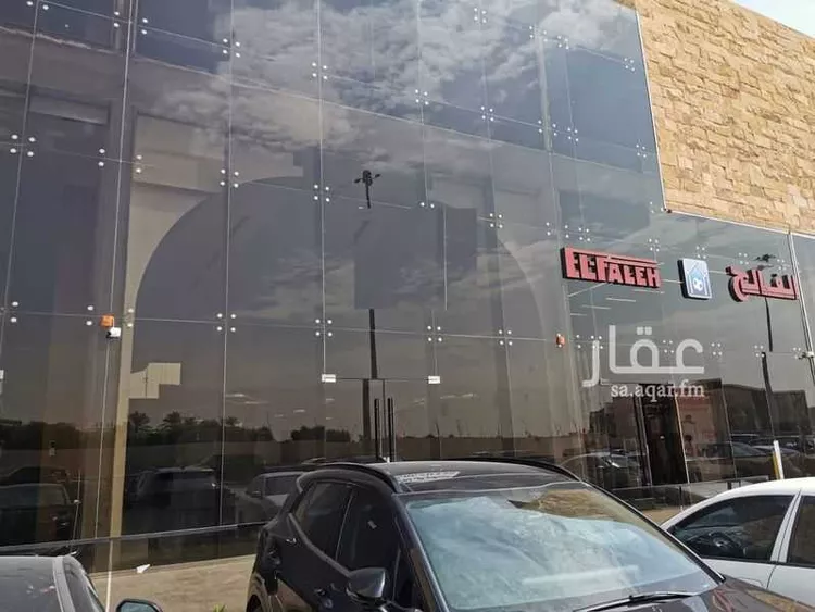 مكتب تجاري للإيجار في شارع طريق الامير تركي بن عبدالعزيز الاول, حي المحمدية, مدينة الرياض, منطقة الرياض