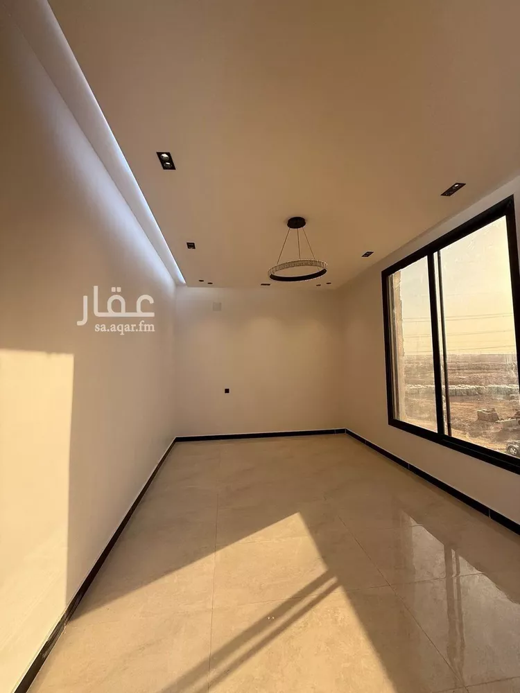 دور للبيع في شارع الجنابين, حي الحزم, مدينة الرياض, منطقة الرياض صورة 5