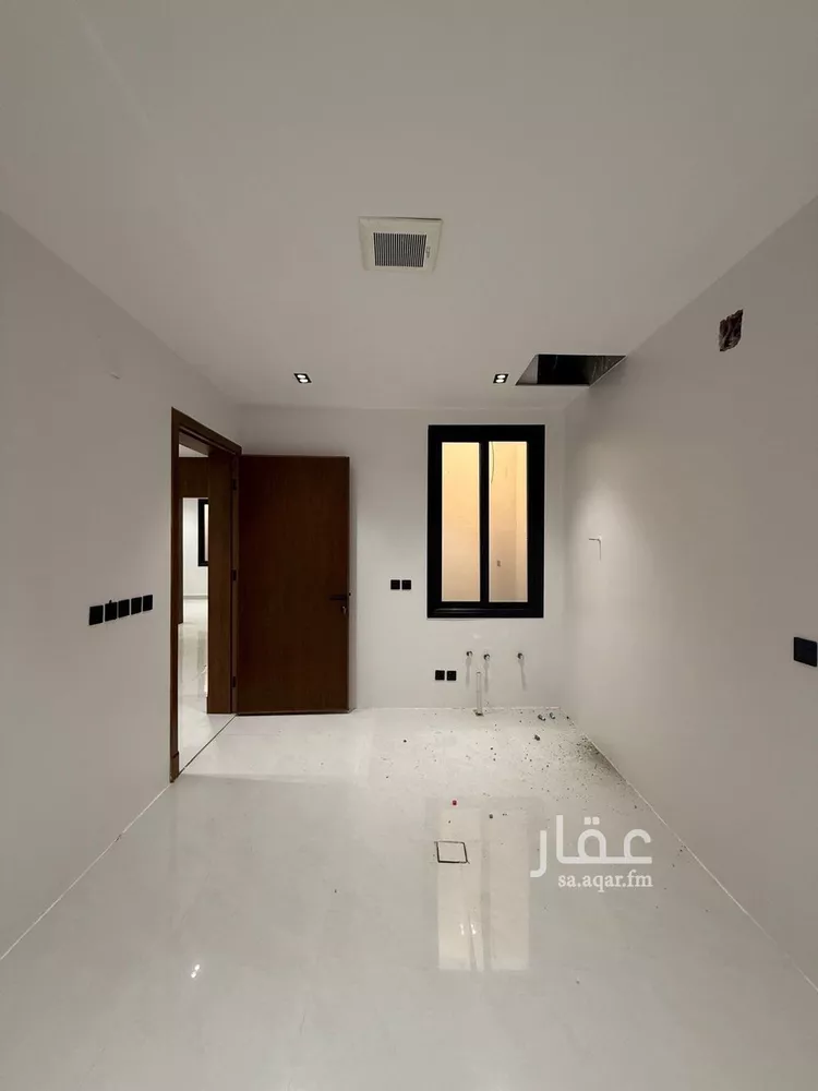 دور للبيع في شارع إسماعيل القسط, حي طويق, مدينة الرياض, منطقة الرياض صورة 3