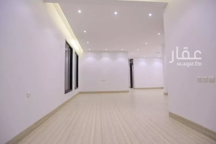 دور للبيع في شارع محمد السلمانى, حي الرمال, مدينة الرياض, منطقة الرياض صورة 3