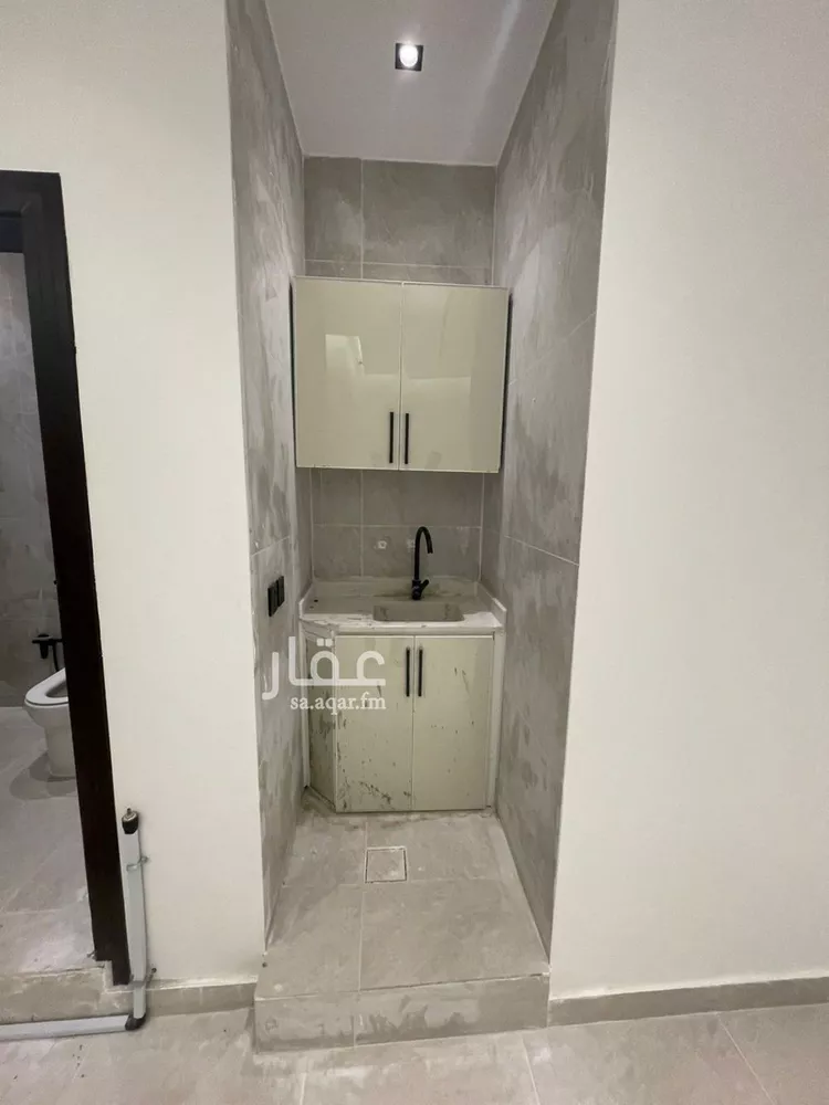 شقة للإيجار في شارع الجمازية, حي إشبيلية, مدينة الرياض, منطقة الرياض 9