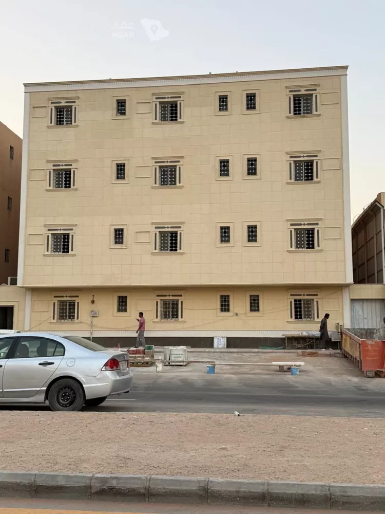 Building for Rent in Riyadh Al Yarmouk