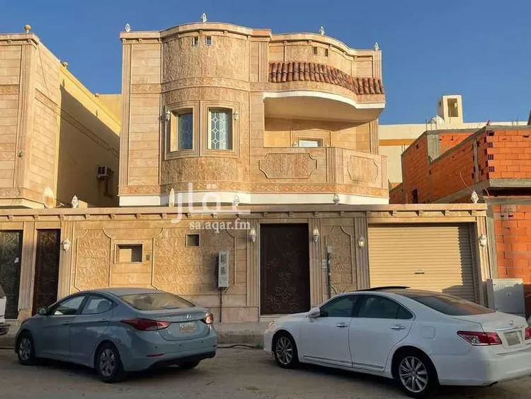فيلا للبيع في شارع عبد الرحمن بن حبيب ، حي الحمدانية ، جدة ، جدة
