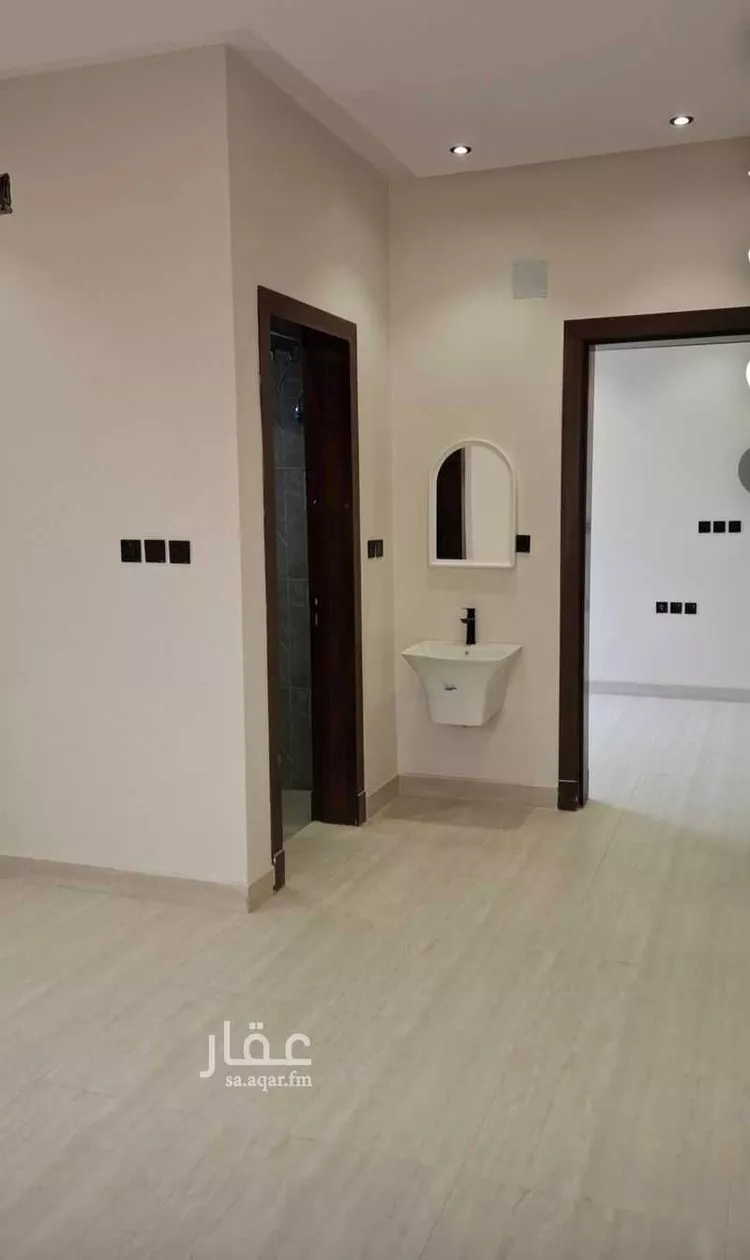 فيلا للبيع في شارع السخاء, حي بدر, مدينة الرياض, منطقة الرياض صورة 3