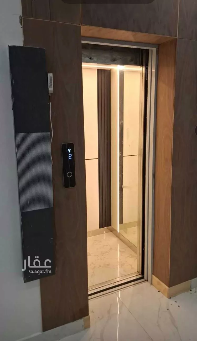 دور للبيع في شارع أحمد بن أبي عيسى, حي بدر, مدينة الرياض, منطقة الرياض صورة 2