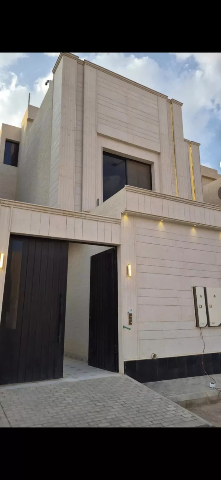 Floor for Sale in Riyadh Dirab