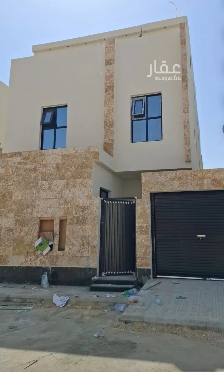 فيلا للبيع في شارع  مسلم, حي بدر, مدينة الرياض, منطقة الرياض