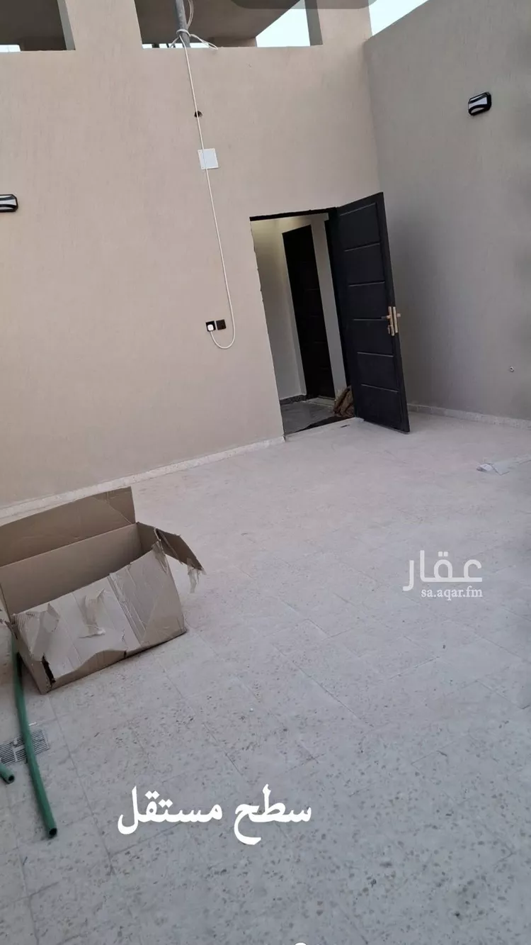 دور للبيع في شارع الامام البخاري, حي بدر, مدينة الرياض, منطقة الرياض صورة 3