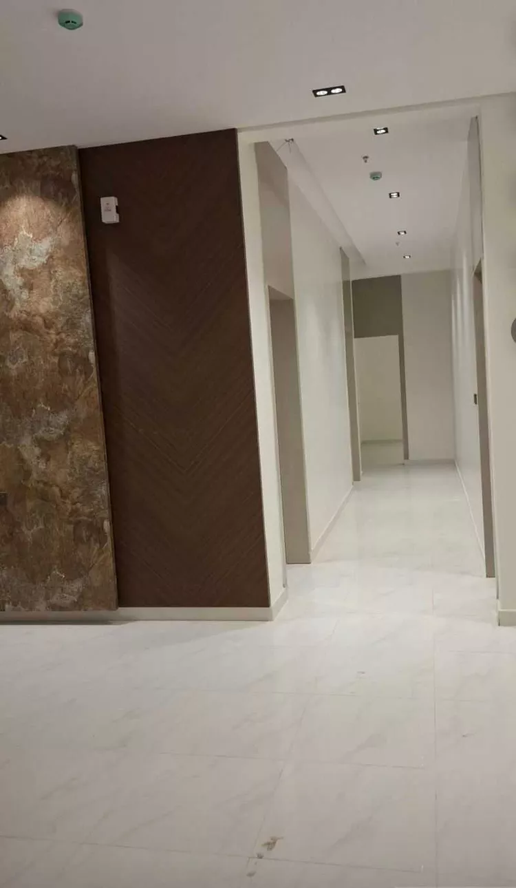 شقة للبيع في شارع الوادي الاخضر, حي ديراب, مدينة الرياض, منطقة الرياض صورة 3