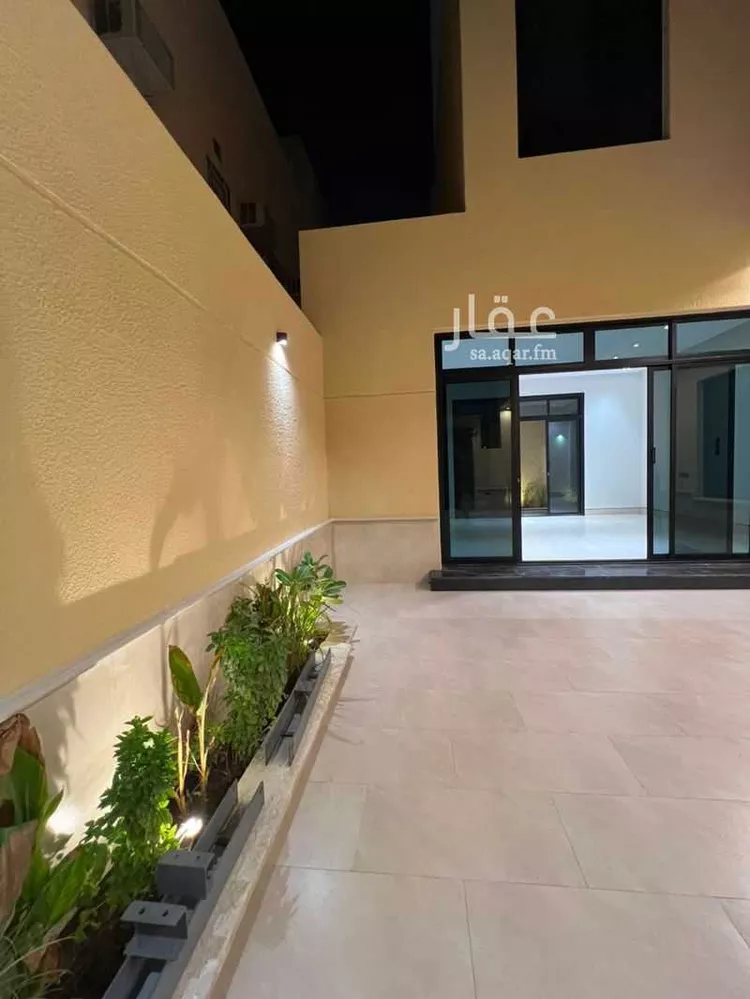 فيلا للبيع في شارع المنصورة, حي ظهرة لبن, مدينة الرياض, منطقة الرياض 8