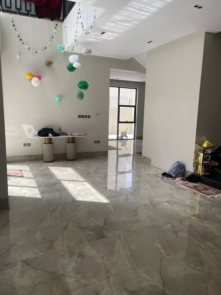 Villa for Sale in Riyadh Al Mahdiyah صورة 2