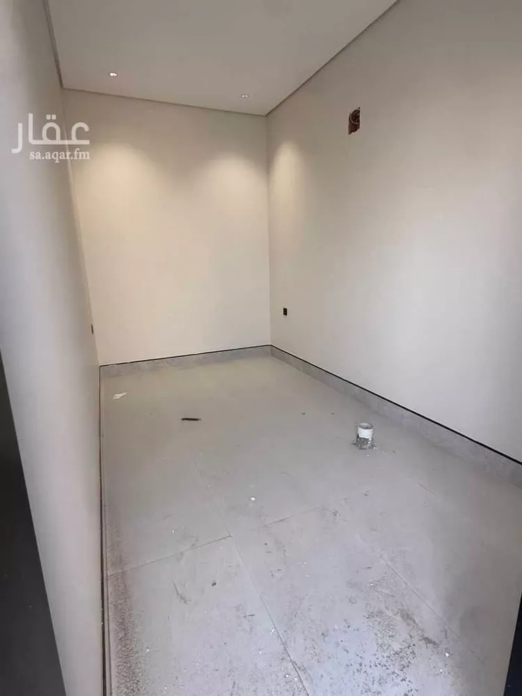 محل للإيجار في شارع عمير بن سنان بن عرفطة ، حي المهدية ، الرياض ، منطقة الرياض 6