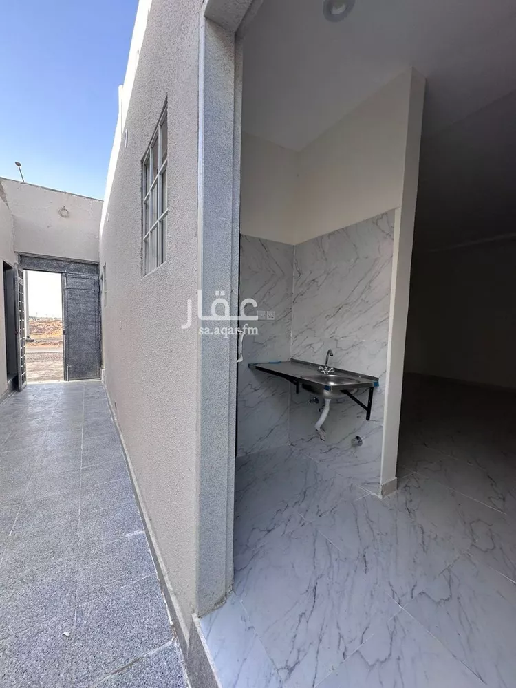 غرفة للإيجار في شارع عبدالملك بن عمر بن عبدالعزيز, حي الرمال, مدينة الرياض, منطقة الرياض صورة 4