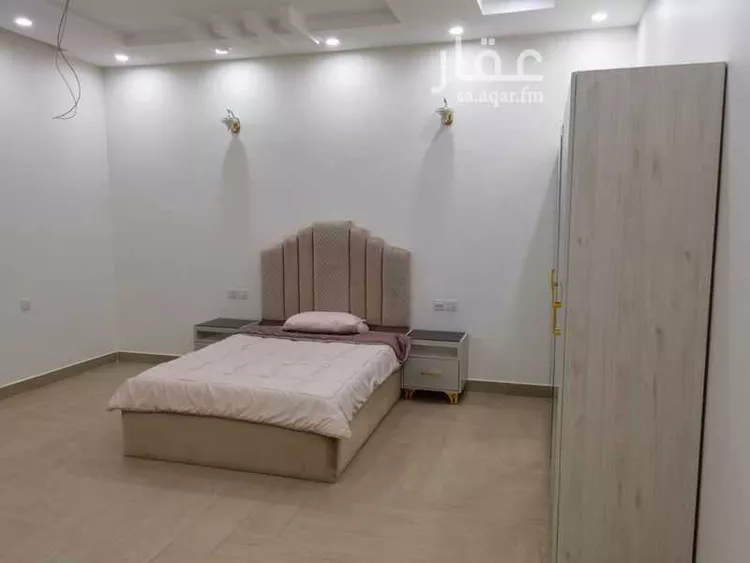 فيلا للإيجار في شارع محمد بن همام ، حي المصيف الاول ، تبوك ، منطقة تبوك صورة 2