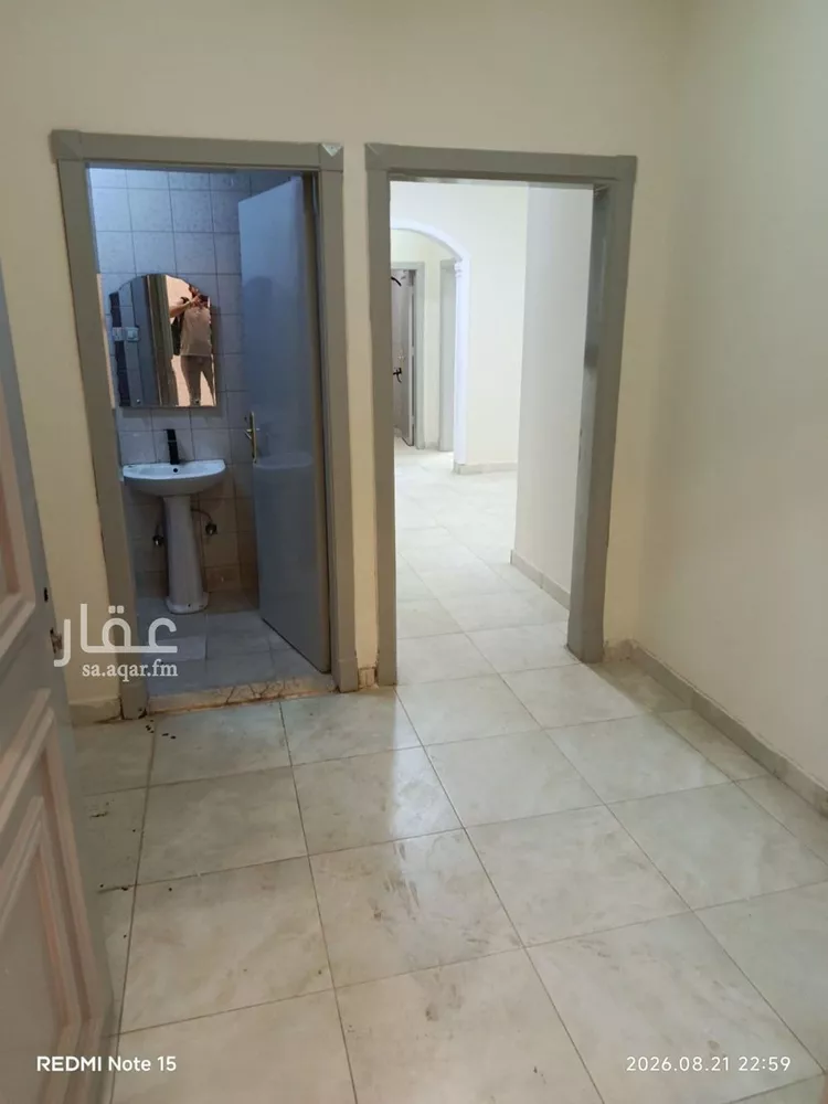 شقة للإيجار في شارع معاذ بن جبل, حي العزيزية, مدينة الرياض, منطقة الرياض صورة 2