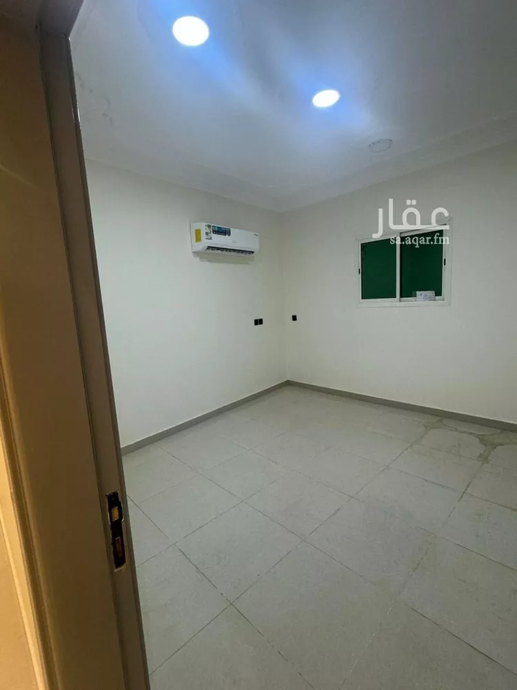 شقة للإيجار في شارع ابي عبدالله الزواوي, حي العزيزية, مدينة الرياض, منطقة الرياض