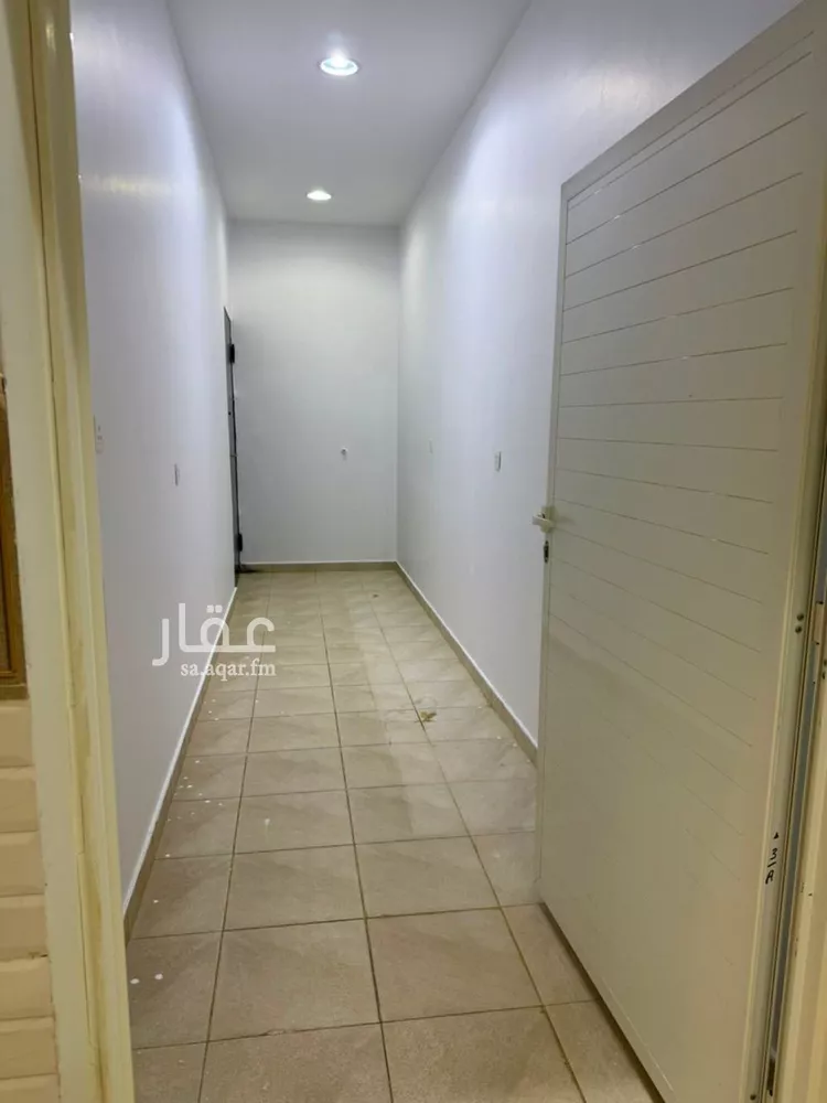 فيلا للإيجار في شارع السيل الكبير, حي المهدية, مدينة الرياض, منطقة الرياض صورة 3
