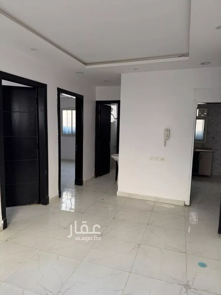 فيلا للإيجار في شارع الفخر الأصبهاني, حي بدر, مدينة الرياض, منطقة الرياض 7