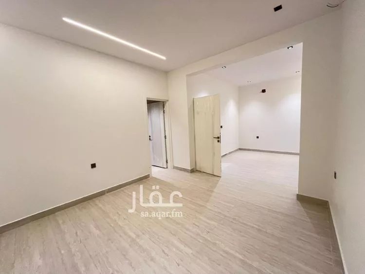فيلا للإيجار في شارع علي بن الحسن الخزرجي, حي عكاظ, مدينة الرياض, منطقة الرياض صورة 2
