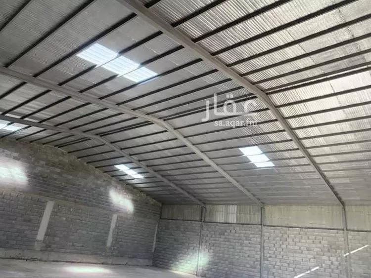 مستودع للإيجار في شارع قدامه بن جعفر, حي الحزم والبطينه, مدينة الحزم والبطينه, منطقة الرياض صورة 2