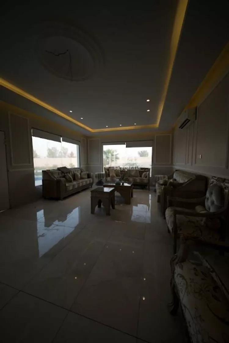 Rest House for Sale in Unayzah Al Wadi