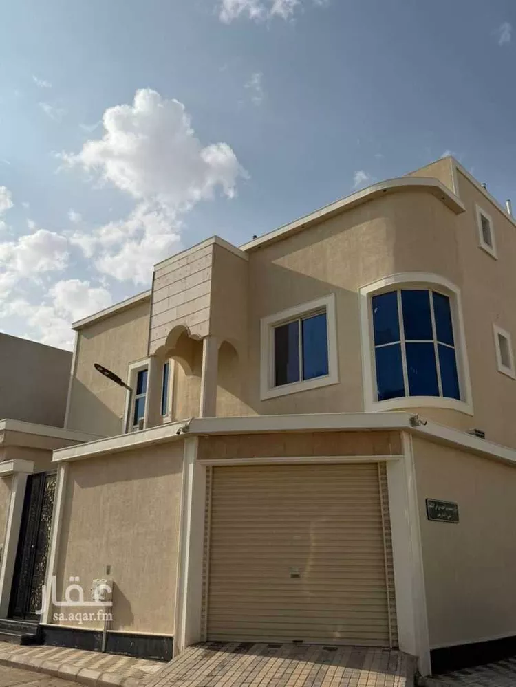 فيلا للإيجار في شارع الحافظ الكبير, حي العارض, مدينة الرياض, منطقة الرياض