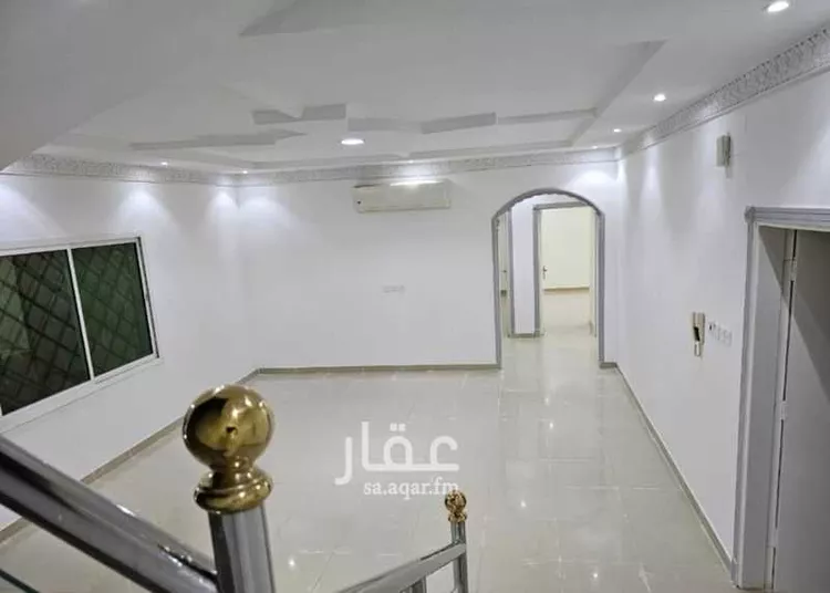 فيلا للبيع في شارع حالة عمار, حي عكاظ, مدينة الرياض, منطقة الرياض صورة 5