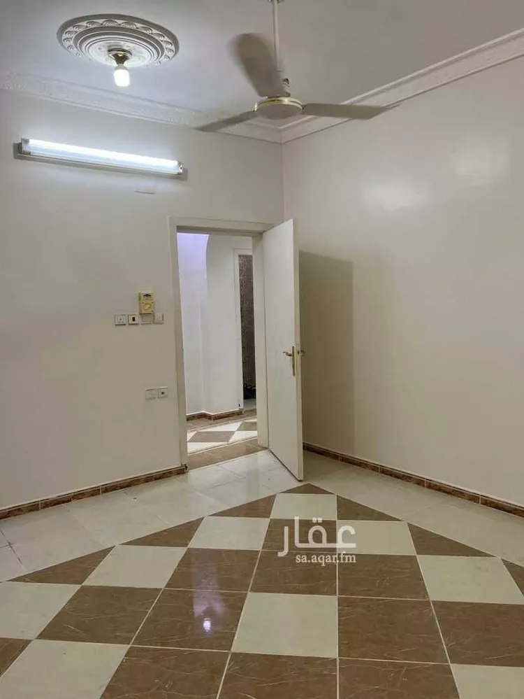 شقة للإيجار في شارع شارع السائب بن يزيد, حي الصفاء, مدينة مكة المكرمة, منطقة مكة المكرمة صورة 3
