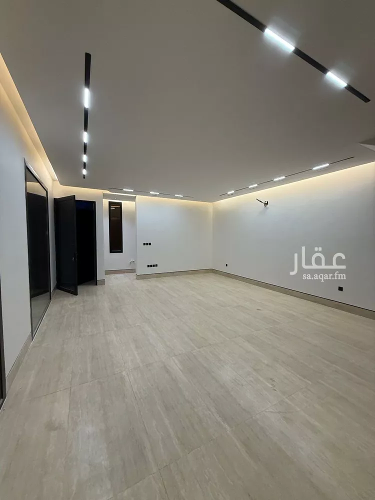 فيلا للبيع في شارع أبي عروة, حي المهدية, مدينة الرياض, منطقة الرياض