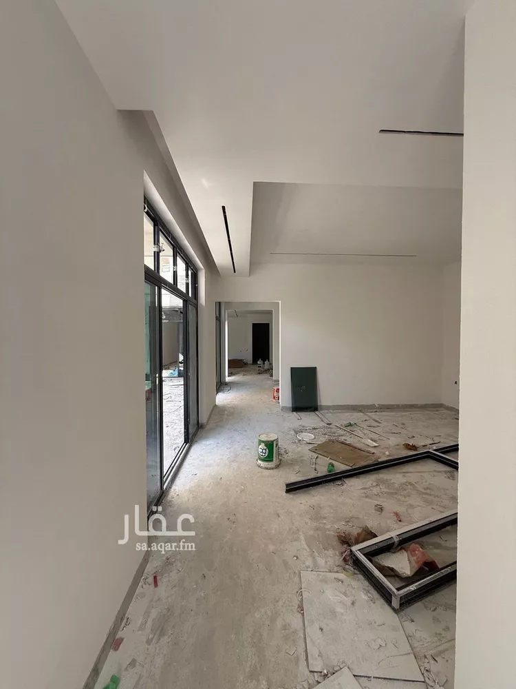 فيلا للبيع في شارع قطب الدين بن السلطان, حي المهدية, مدينة الرياض, منطقة الرياض صورة 3