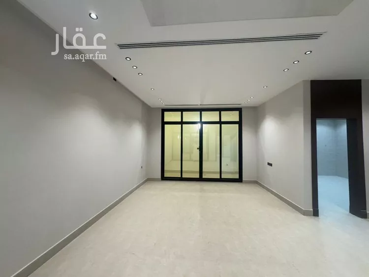فيلا للبيع في شارع ابن أبي العلاء, حي المهدية, مدينة الرياض, منطقة الرياض 12