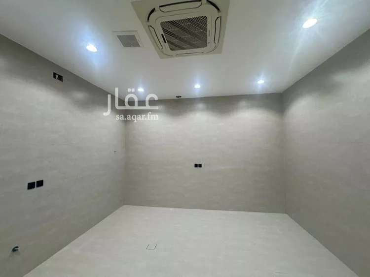 فيلا للبيع في شارع ابن أبي العلاء, حي المهدية, مدينة الرياض, منطقة الرياض صورة 3