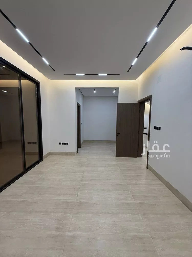 Villa for Sale in Riyadh Al Mahdiyah 12