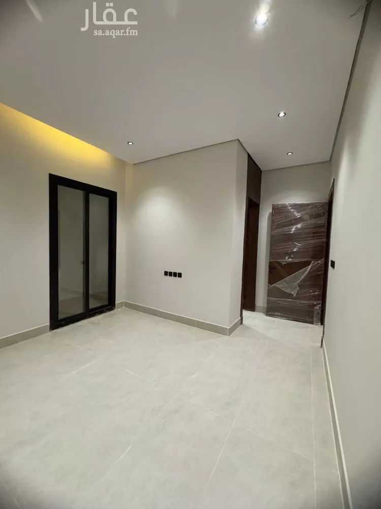 Villa for Sale in Riyadh Al Mahdiyah 12