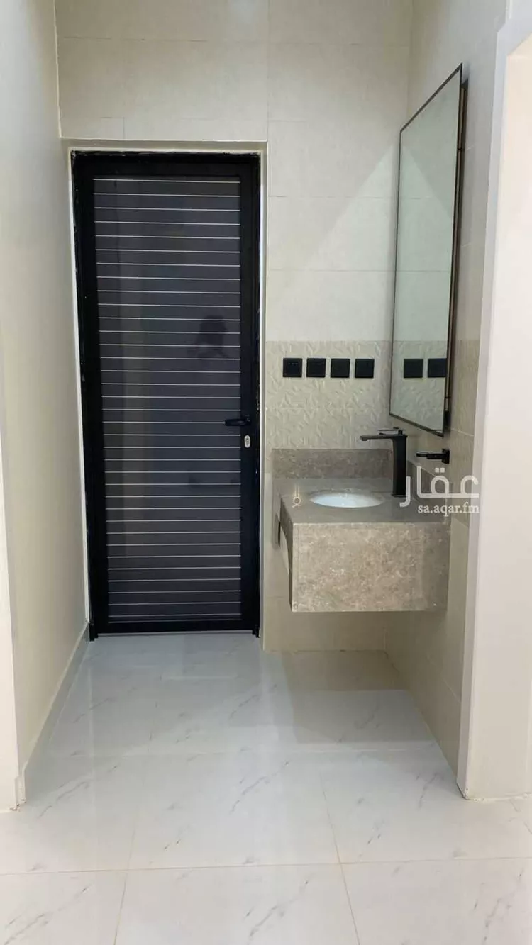 دور للبيع في شارع السجلماسي محمد بن الشريف ، حي النيصية ، حائل ، منطقة حائل صورة 4