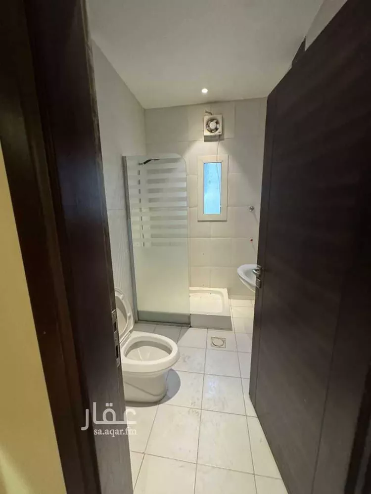 شقة للإيجار في شارع الباقورة, حي الحمراء, مدينة الرياض, منطقة الرياض 7