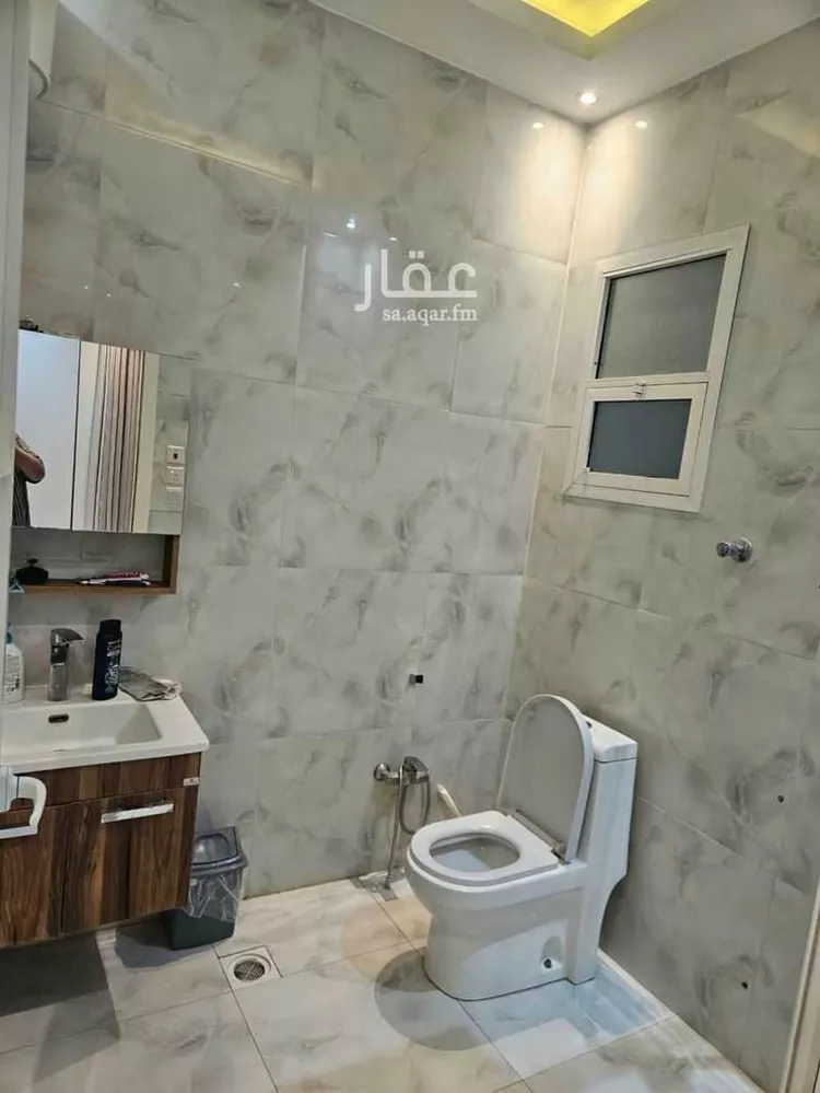 شقة للبيع في شارع سراقة بن عمرو, حي الشهداء, مدينة الرياض, منطقة الرياض 8