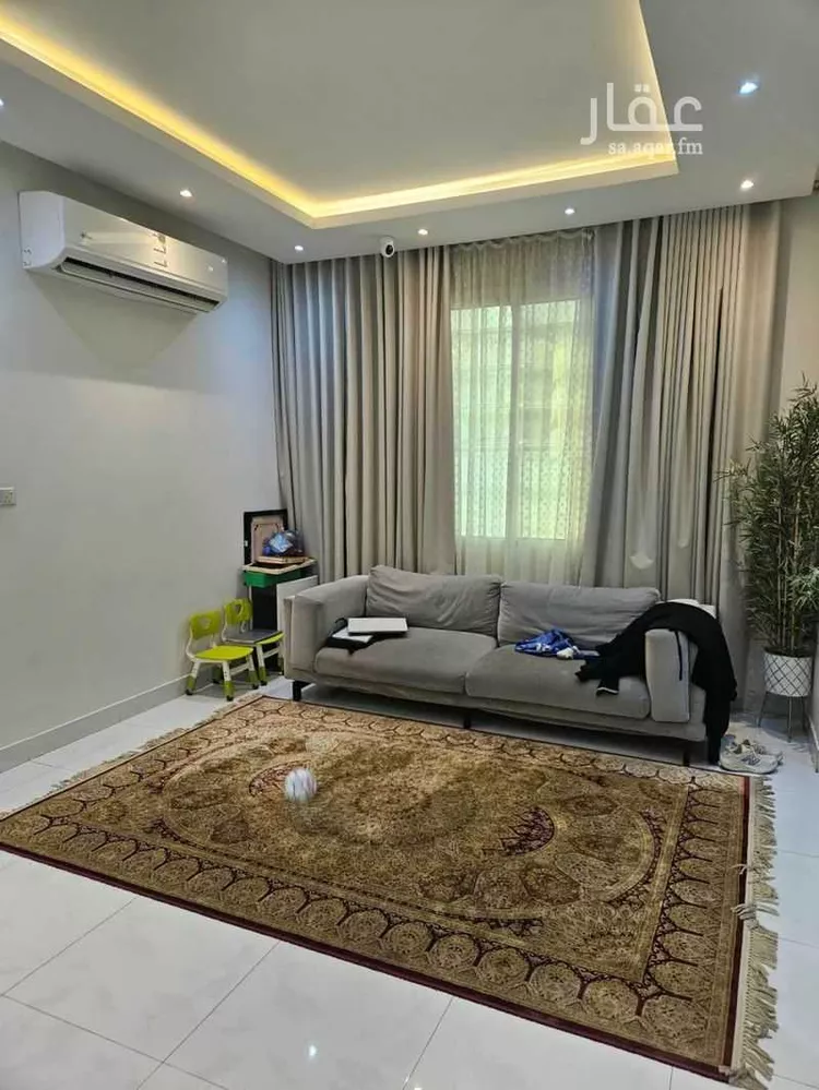 شقة للبيع في شارع سراقة بن عمرو, حي الشهداء, مدينة الرياض, منطقة الرياض 7