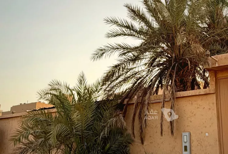 Rest House for Sale in Riyadh Al Qirawan